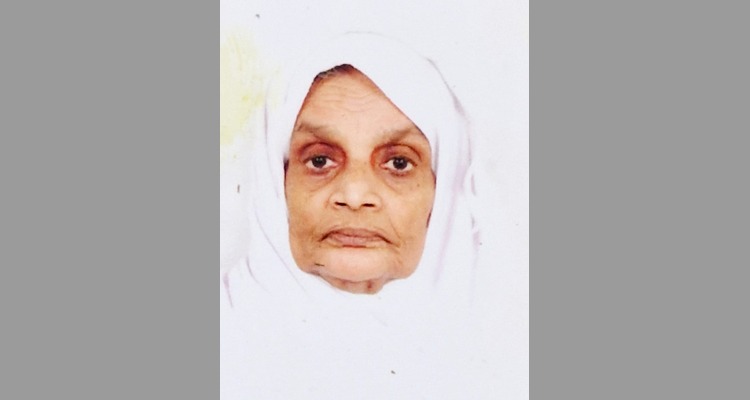 മാധ്യമ പ്രവര്‍ത്തകന്‍ കെ.പി.ഒ റഹ്‌മത്തുല്ലയുടെ മാതാവ് കെ.വി നഫീസ